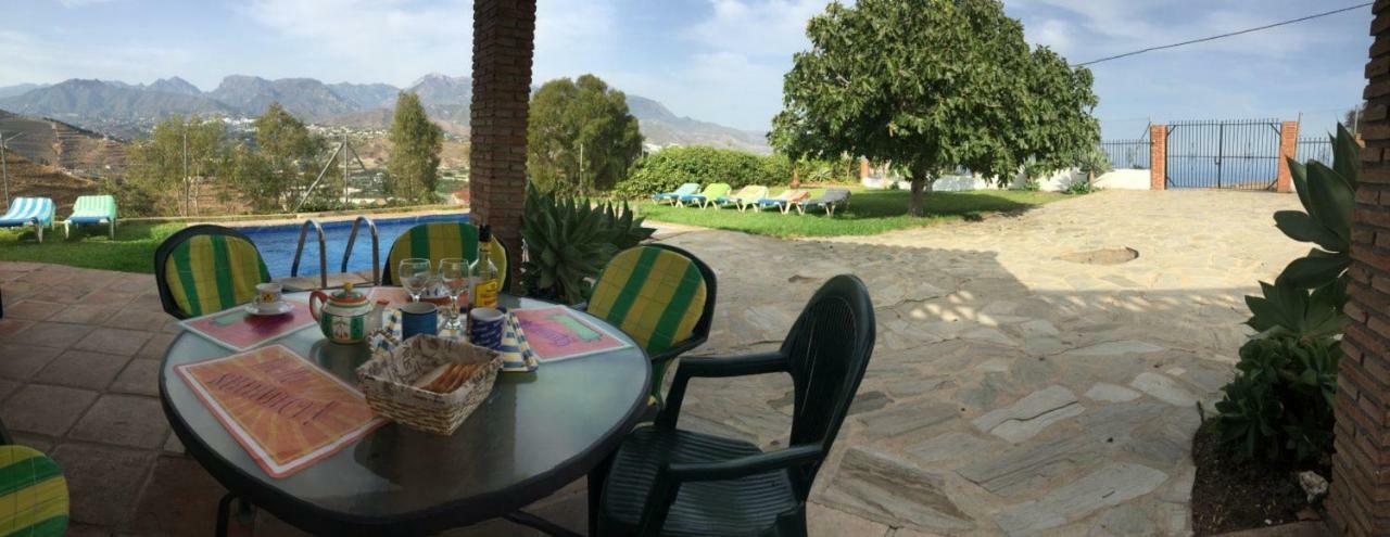 Nerja Paradise Rentals - Villa Los Girasoles Екстер'єр фото