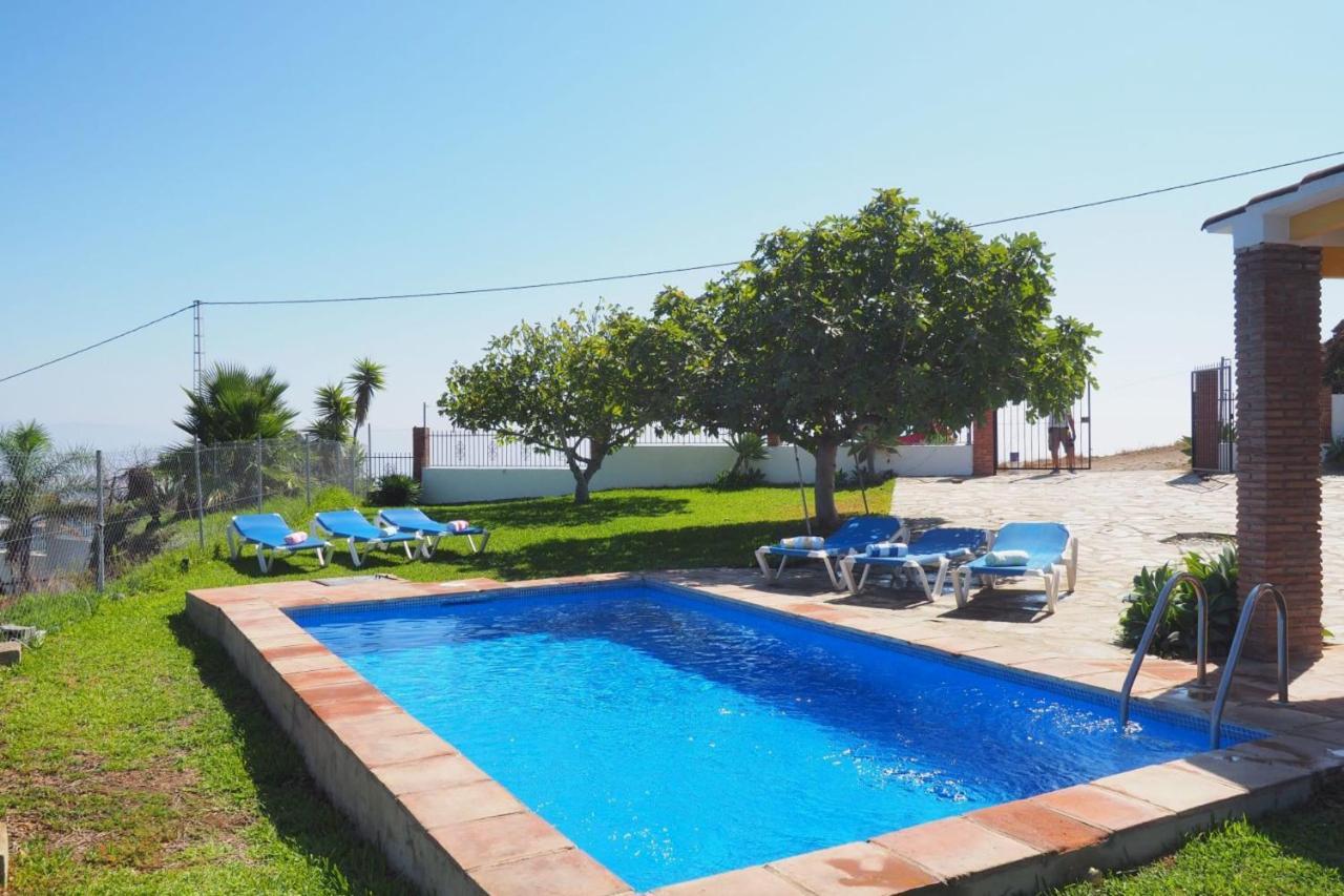 Nerja Paradise Rentals - Villa Los Girasoles Екстер'єр фото